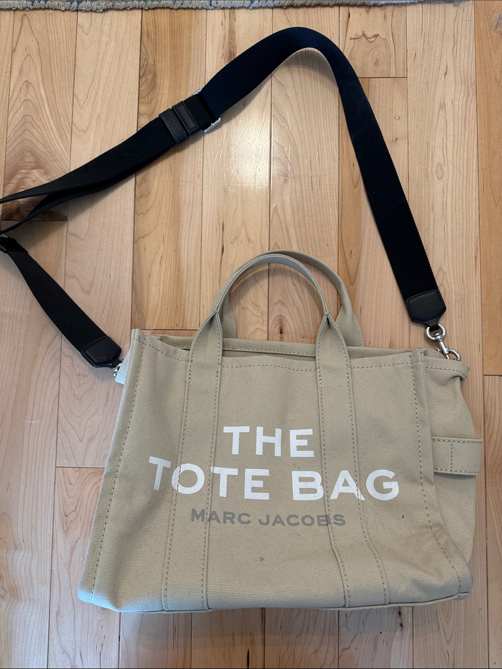 Marc Jacobs Canvas Tote Bag in Beige with Black Strap